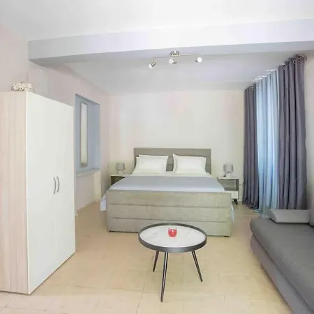 Anthia Private A Breath Away From Beaches Άγιος Νικήτας