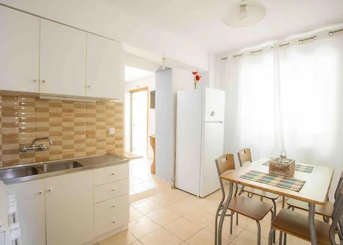 Anthia Private A Breath Away From Beaches